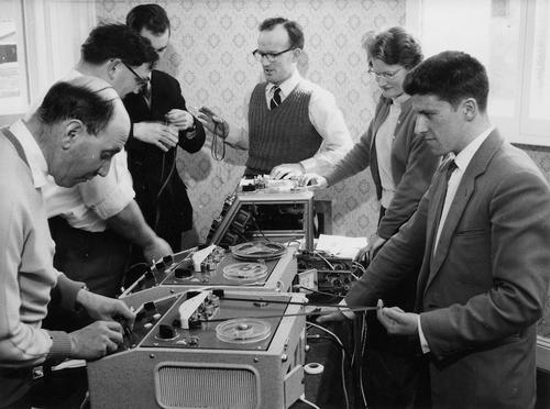 bbc-radiophonic-workshop-early-1960s.jpg